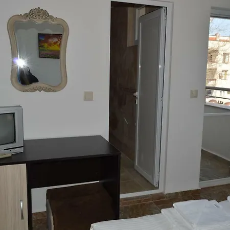 White House Apartament